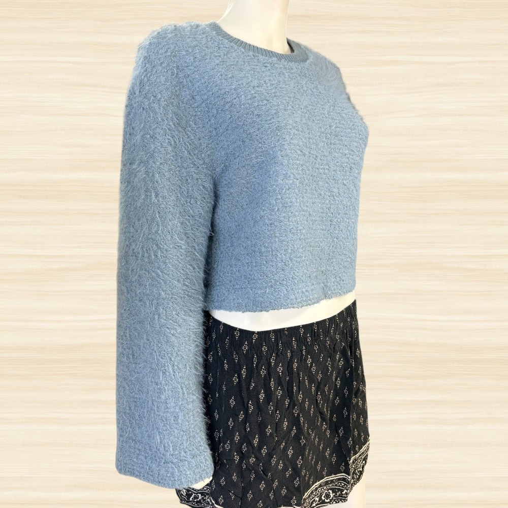 Zara Blue Fuzzy Knit Cropped Sweater Metallic Shimmer Wide Sleeve Pullover M - Picture 2 of 7